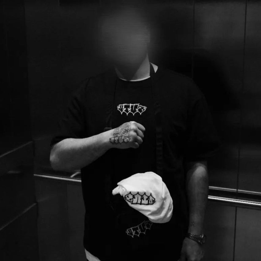 t-shirt-otys-schwarz